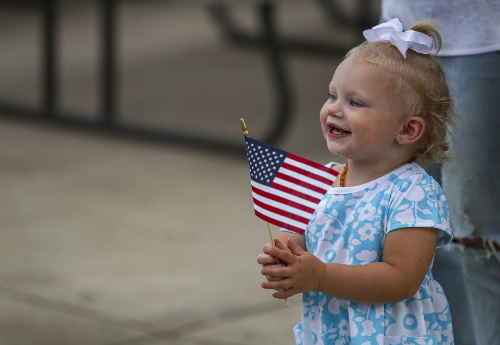 070419-mda-nws-redwhiteboom-017
